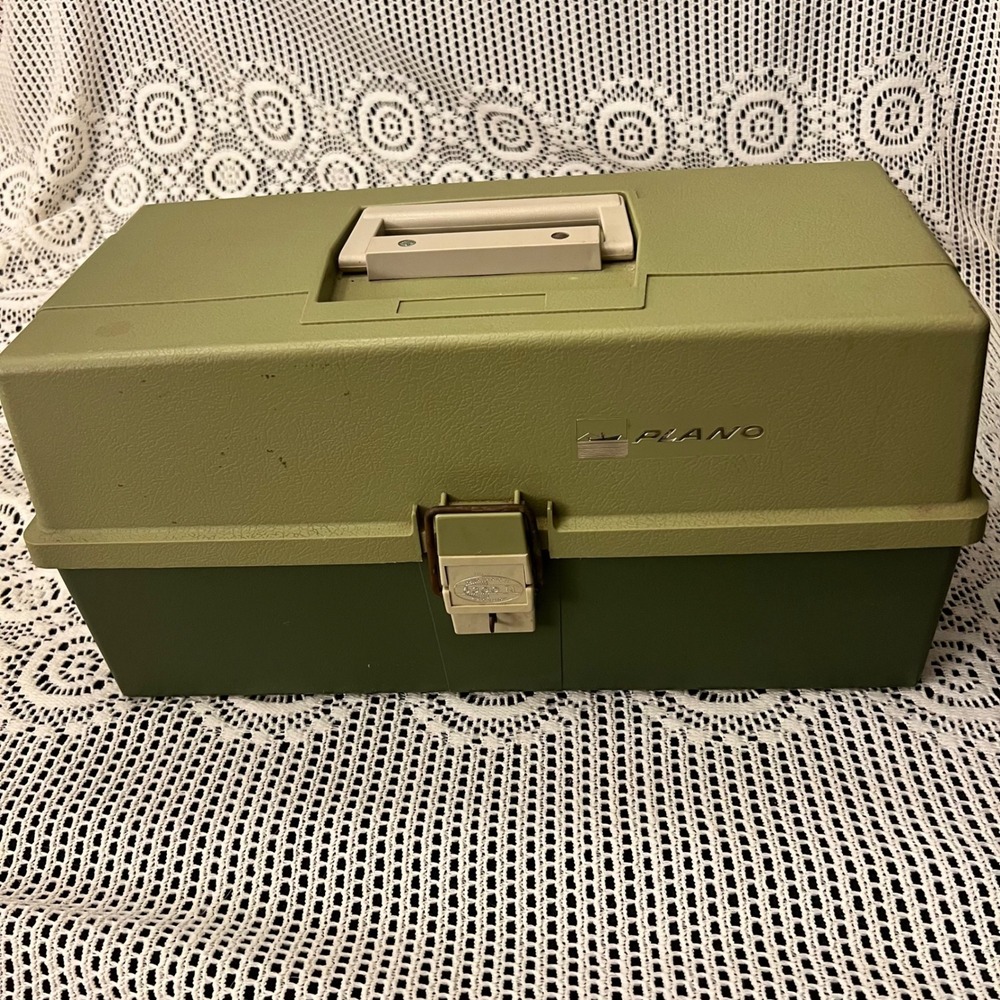 Vintage Plano Green Molded Plastic Fishing Tackle Box
